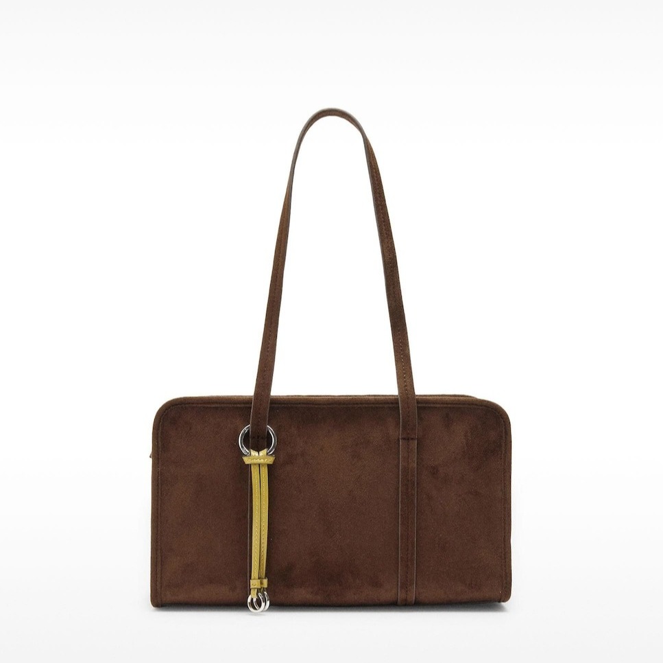 Parfois
Bolso de hombro estilo bowling con varios compartimentos y cierre de cremallera efecto ante