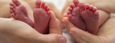 Da a luz a gemelas sin saber que estaba embarazada, y después de haber acudido cinco veces al médico 