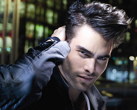 Jon Kortajarena entre los modelos con más éxito según Forbes
