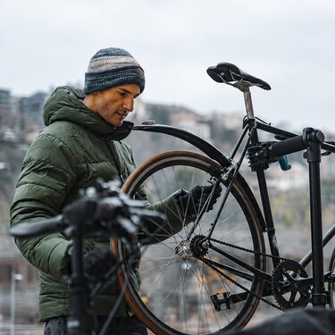 Guillaume, mecánico de bicis a domicilio: “Prefiero tener tiempo libre a un sueldo muy alto”. Gana 2.500 euros y tiene 15 semanas de vacaciones