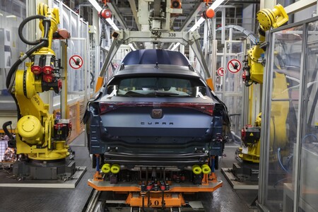 El CUPRA Formentor ya se produce en Martorell: el SUV deportivo de 310 CV es el primero, pero habrá seis motores más para escoger