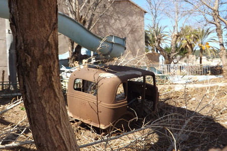 Vehículo abandonado