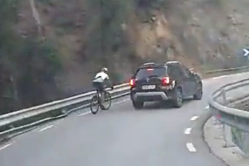 Imprudencia, nivel: el ciclista que se ha hecho viral por adelantar ...