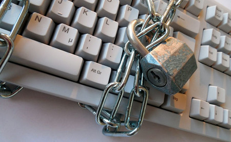 017, el teléfono del INCIBE donde resolver las dudas sobre ciberseguridad