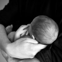 La cabeza del bebé al nacer