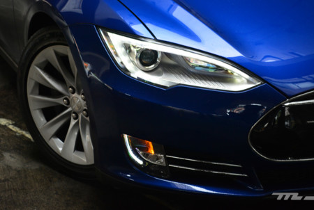 Tesla Model S 15