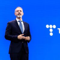 Telefónica tiene fuera de España su yin-yang particular: Brasil y Reino Unido