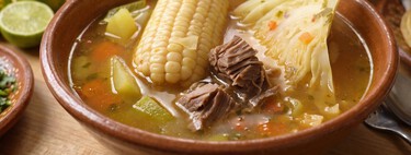 Cómo hacer un buen caldo de res o puchero: una comida completa, calientita y rendidora para los días fríos 