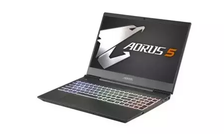 ¡Chollazo! 470 euros menos y envío gratis en el potente portátil gaming Gigabyte Aorus 5 si lo compras ahora en PcComponentes