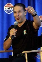Tony Kanaan probará el B.A.R Honda 007