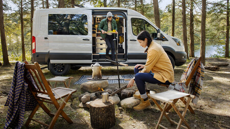 Ford Transit Trail 5