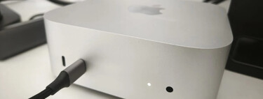Más puertos, más almacenamiento y más comodidad al encenderlo. Este es el accesorio ideal si tienes un Mac mini M4 o M4 Pro 