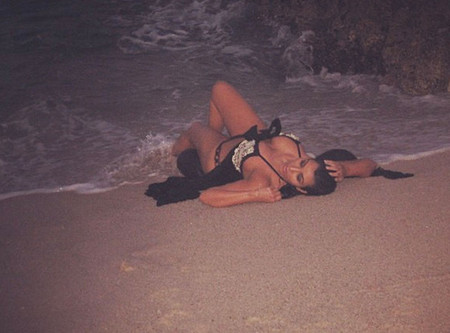 Kim Kardashian playa