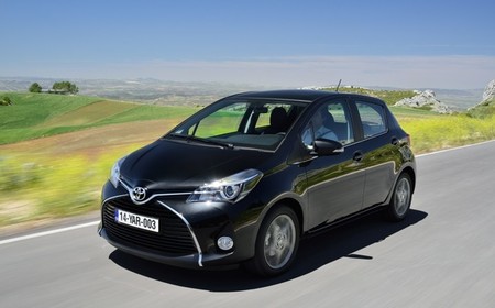 Toyota Yaris 2014 Versiones Equipamientos Y Precios En Espana