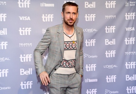 Ryan Gosling nos muestra cómo ir confortables y elegantes con un gran atuendo para otoño