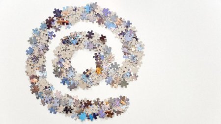 Google Wave intentó matar el correo electrónico sin éxito, Facebook lo intentará de nuevo
