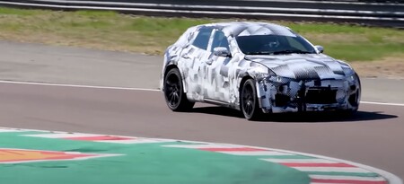 ¡Música para tus oídos! El Ferrari Purosangue es captado en pista y así suena su delicioso V12