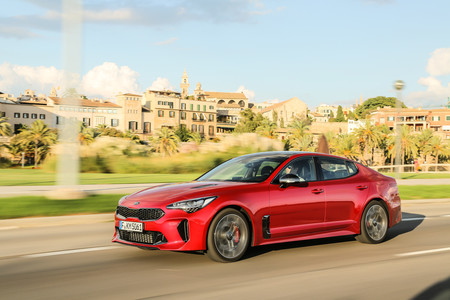 Kia Stinger 2018 630