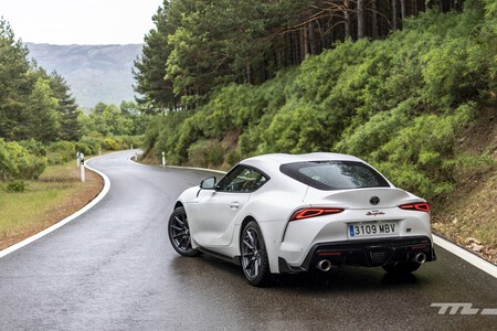 Toyota Supra A90 Blanco