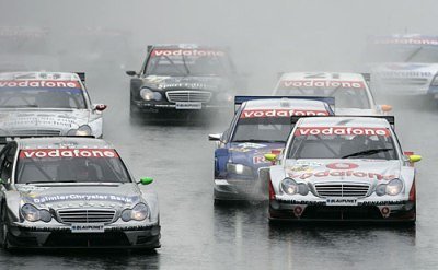 Golpe de efecto en el DTM: gana Gary Paffett