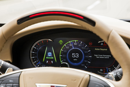 Cadillac también se suma a la conducción semiautónoma con su "Super Cruise"