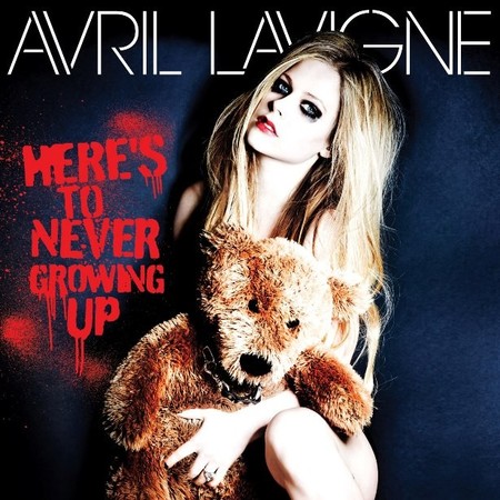 Avril Lavigne y su efecto Peter Pan en 'Here's to never growing up'