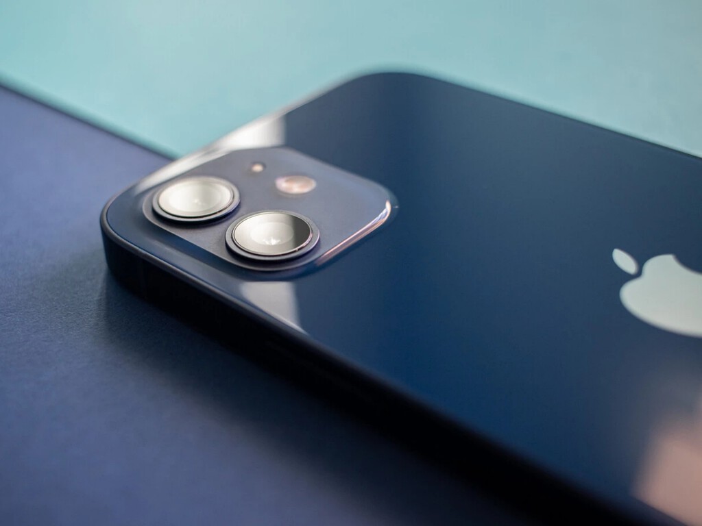 Se filtran dos diseños del iPhone 16 y las cámaras nos traen viejos recuerdos. Y no muy bonitos Se filtran dos diseños del iPhone 16 y las cámaras nos traen viejos recuerdos. Y no muy bonitos