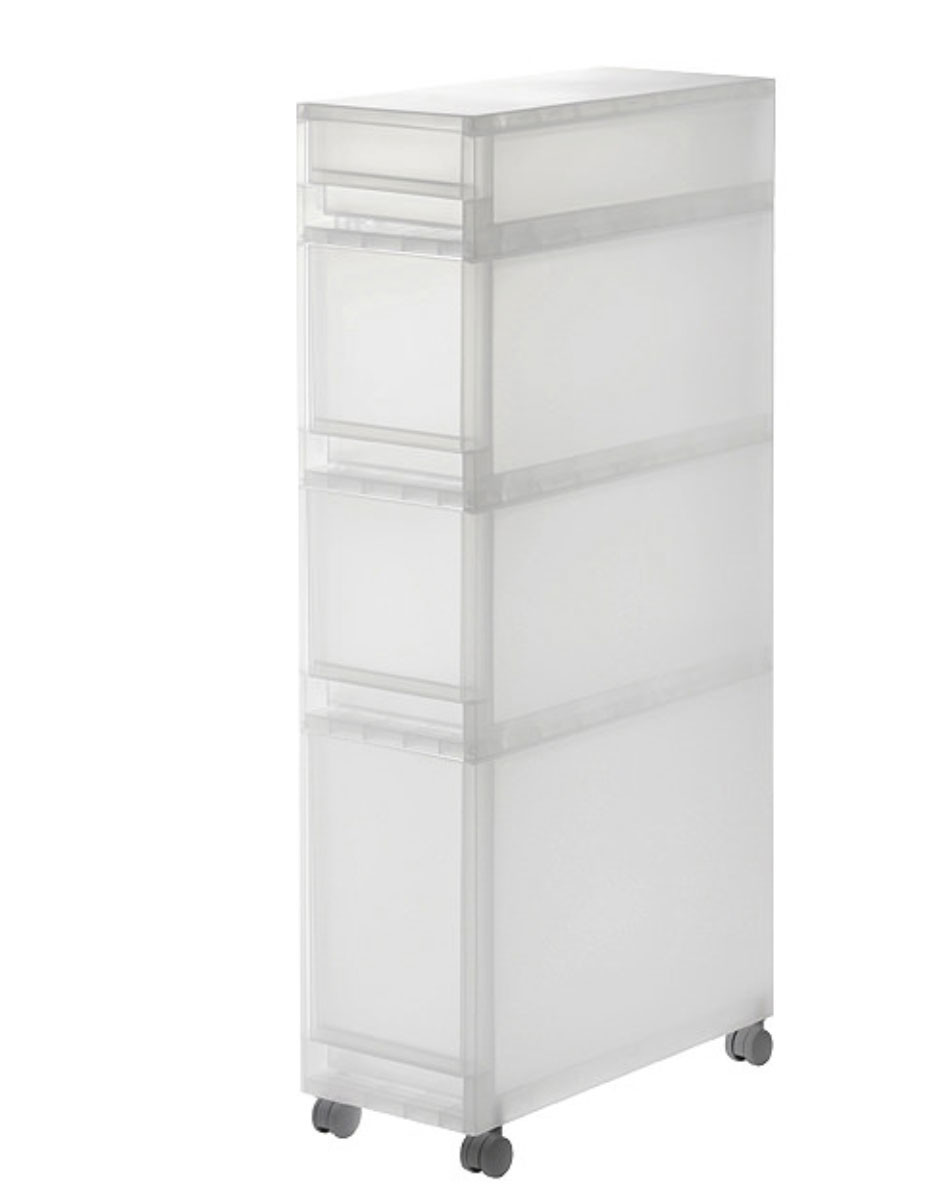 Muebles y carritos prácticos para ganar espacio de almacenaje en tu