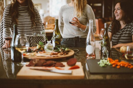 Perder peso en mujeres después de los 50: cómo tiene que ser tu dieta