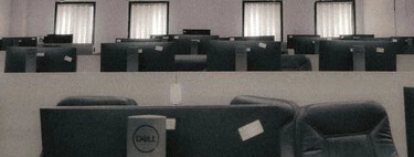 Teletrabajaban y les obligaron a volver a la oficina. Así se las ingenian para seguir trabajando desde casa 