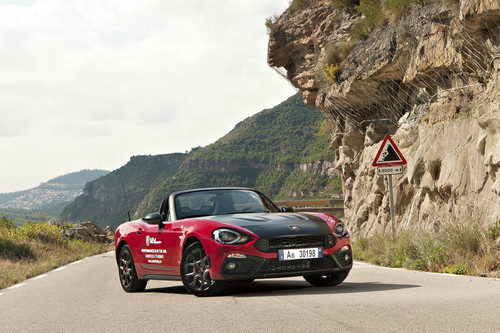 Probamos el Abarth 124 Spider: divertido, eficaz, pero caro