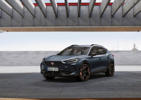 El CUPRA Formentor es el primer vehículo de CUPRA sin SEAT, y llega con 305 hp