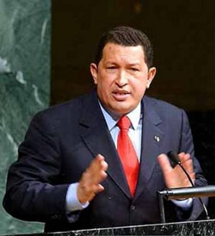 Hugo Chávez quiere respeto cuando nacionaliza