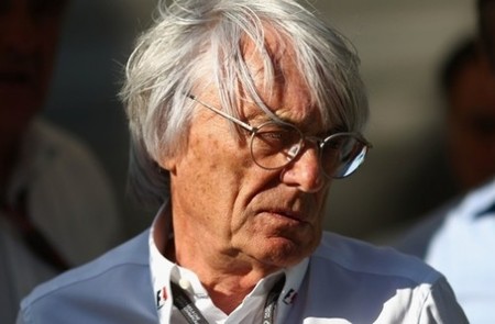 Bernie Ecclestone sigue con sus dudas sobre Campos Meta y USF1