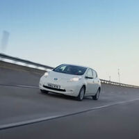 A velocidad máxima, un Nissan Leaf no llegaría de Madrid a Toledo. La velocidad es el peor enemigo de los coches eléctricos