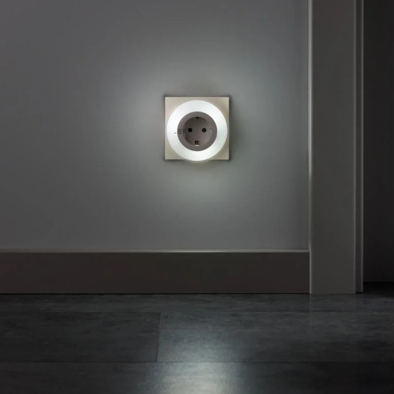 Luz nocturna LED / Luz nocturna (enchufe) / Luz nocturna (puerto USB)