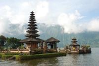 Pura Ulun Danu: un templo sobre las aguas del lago Bratan