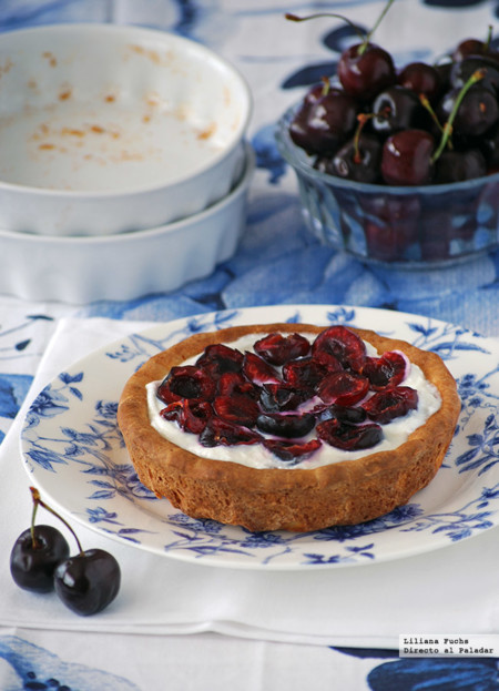 Tartaletas ligeras de cerezas y queso crema. Receta