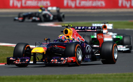 Silverstone y el atajo de la entrada del carril de boxes