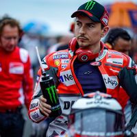 Lin Jarvis entreabre la puerta a Jorge Lorenzo para volver a Yamaha con una tercera M1 oficial