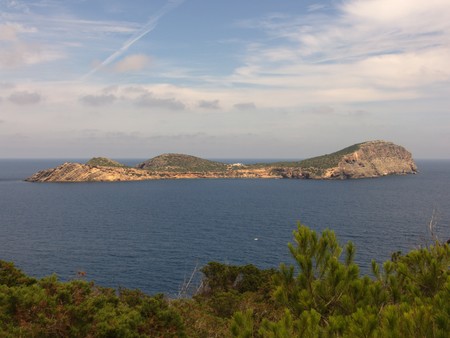 Ponen a la venta Tagomago, la isla balear privada que adoran los famosos