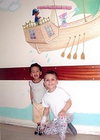 El Hospital Virgen del Camino muestra una renovada imagen gracias a Paint a Smile