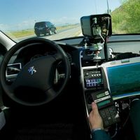 No, los radares de velocidad en cascada y los 'anti-frenazo' no son ilegales y te pueden multar: te explicamos por qué