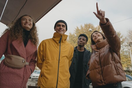 Chollos en tallas sueltas de tallas sueltas de chaquetas y abrigos de marcas como Pepe Jeans, Lee, Levi's o Superdry en Amazon