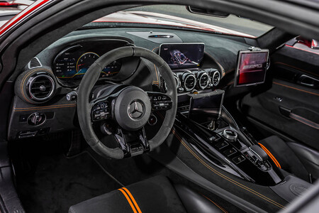 Mercedes-AMG GT Black Series Safety Car Formula 1 interior
