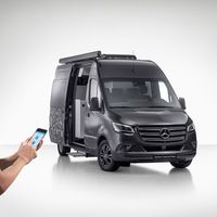 Mercedes Sprinter Connected Home, una casa inteligente sobre ruedas para los geeks aventureros 