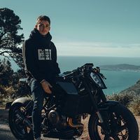 Así es la moto que ha diseñado Charles Leclerc, piloto de Fórmula 1: una Husqvarna Vitpilen 701 con 85 CV