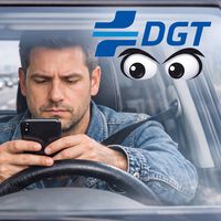 La DGT prepara la vuelta de las vacaciones y tiene un objetivo muy concreto: quien vaya mirando el móvil 