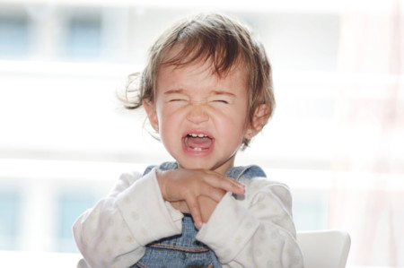 Ese cruel momento en que los niños que se quedan al comedor ven cómo otros se van con sus padres a casa