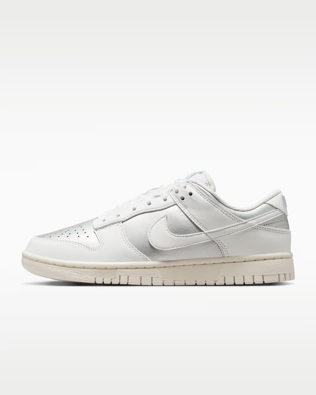 Elegantes Dunk Low Weiss Fotos